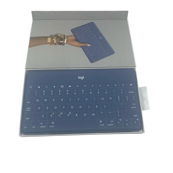 Logitech Keys To Go Keyboard Bluetooth Phone Stand Teal Portable Slim - Picture 5 of 7